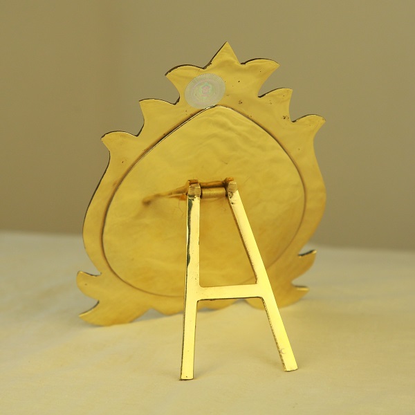 natural and artistic